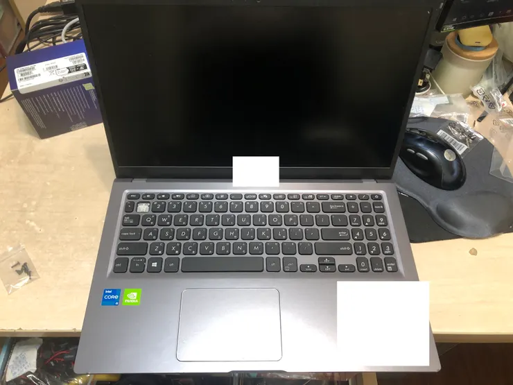 拍一下鍵盤形式，方便老師傅這邊確認鍵盤規格。