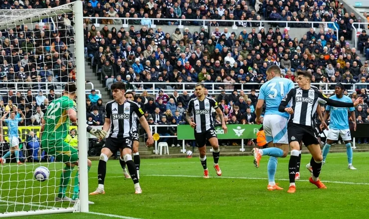 米連高域後腳入球助諾定咸森林追至2:4