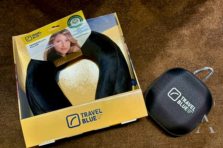 旅行頸枕推薦｜高鐵通勤＋飛機長途實測 Travel Blue