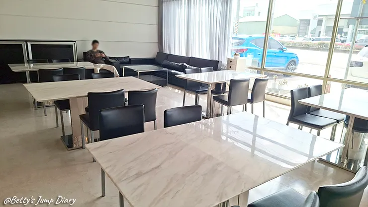 ▲嘉義-山海大飯店/圖片來源：Betty's Jump Diary