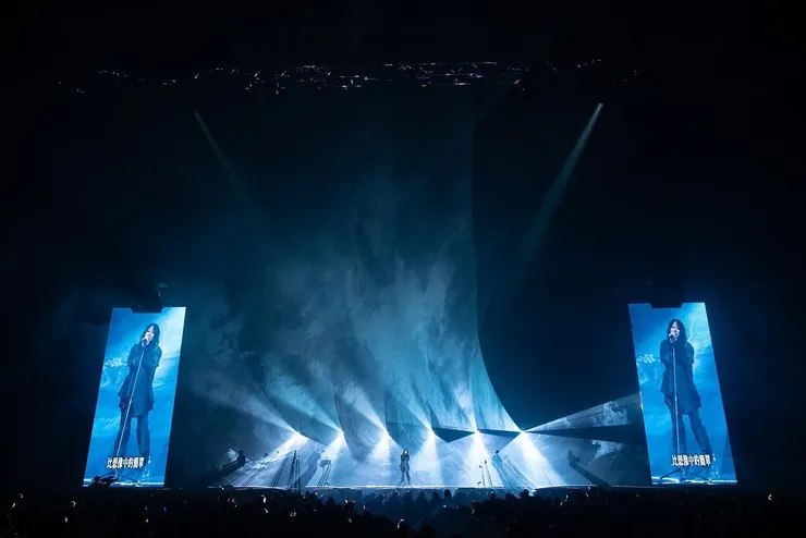 〈應該〉視覺（圖 / 楊乃文臉書）