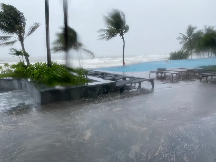 這風吹得好模糊...