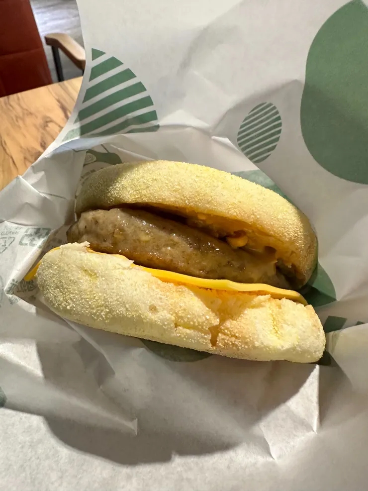 花生起司牛肉堡