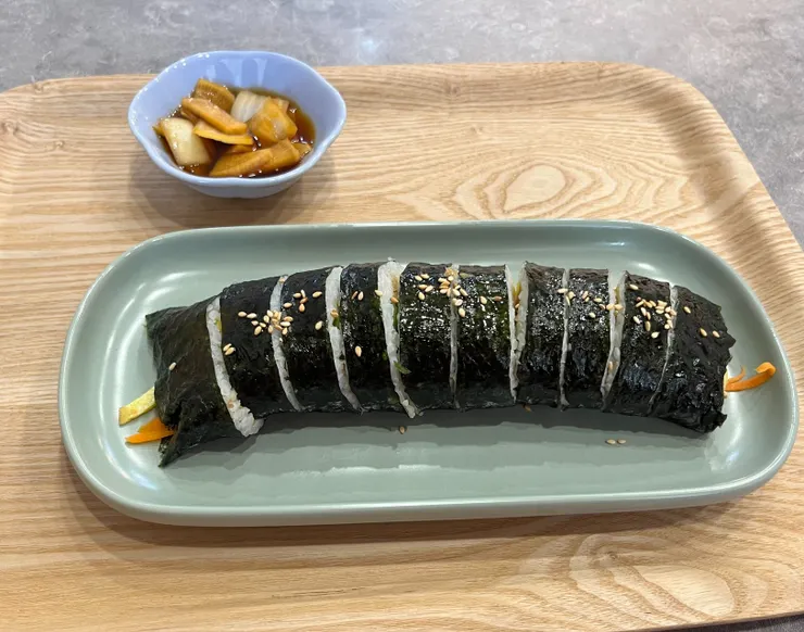 WooRi Deli -紫菜飯捲