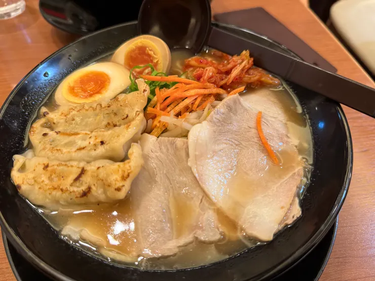 四種盛りらーめん(醬油)¥1080 