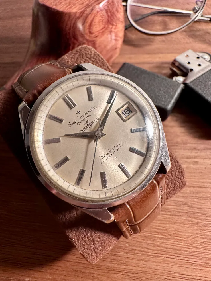 挑選棕色錶帶,絕配