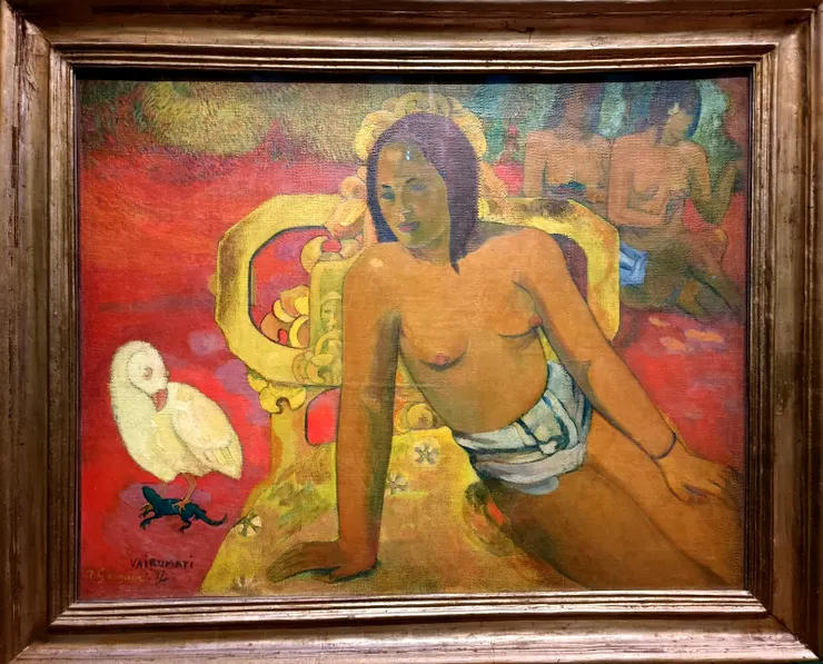 【輕鬆來看羅丹梵谷雷諾瓦與高更！保羅·高更（Paul Gauguin）於1892 年創作的油畫《薇瑪蒂》（Vairumati），描繪波利尼西亞神話中的人物薇瑪蒂（Vairumati），她是戰神歐羅（Oro）的妻子。】