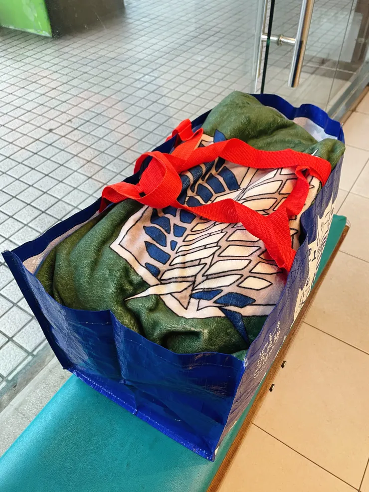 被我包得密不透風的菜包,只差蓋雨衣