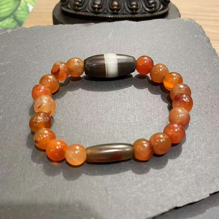 黑白藥師珠老天珠搭配老紅瑪瑙