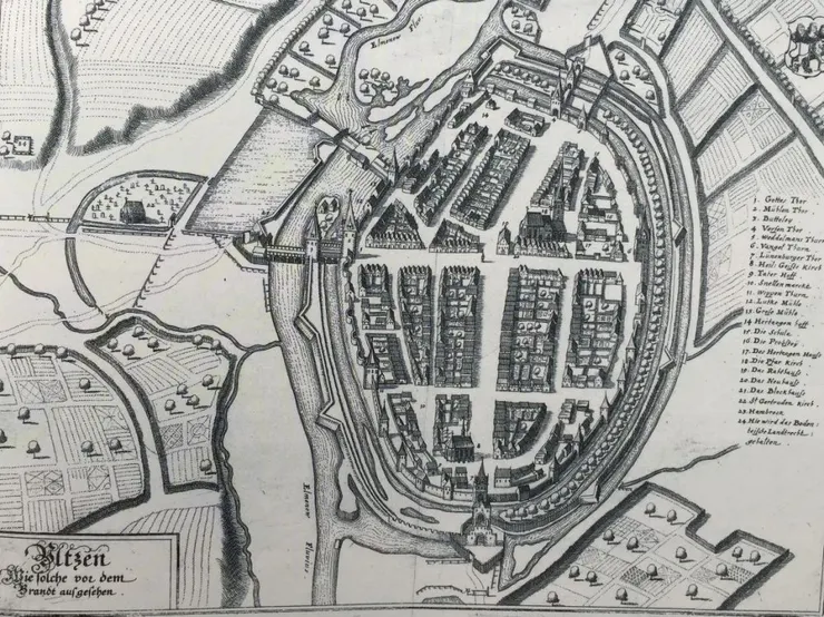 13 世紀于爾岑的城市規劃與現今大致相同。圖片截自于爾岑市政府的官方網站 © Hansestadt Uelzen