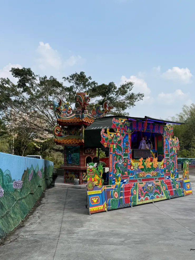 精華的交趾陶工藝 金爐