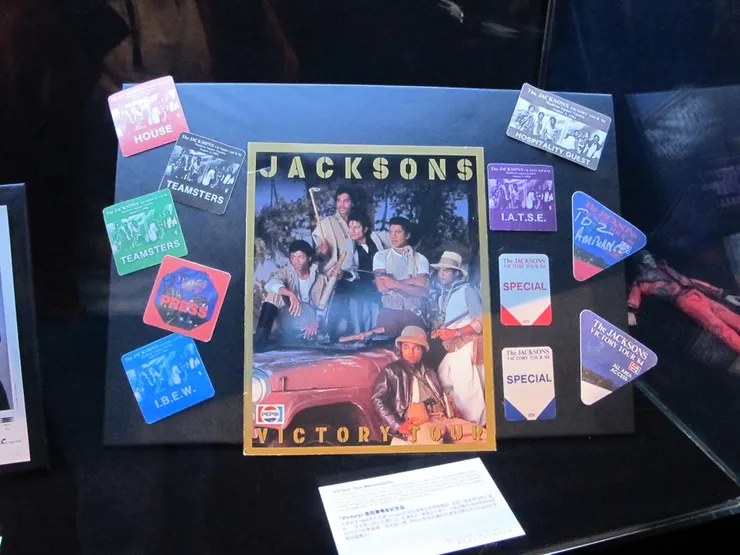 這些是Jackson 5演唱會的紀念品(很有中古的感覺)。