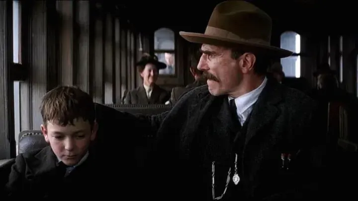 正在護送H.W.去紐約的火車上