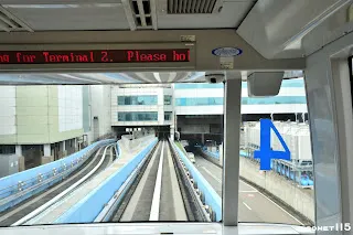訂好票之後趕緊搭乘航廈聯絡電車到第二航廈