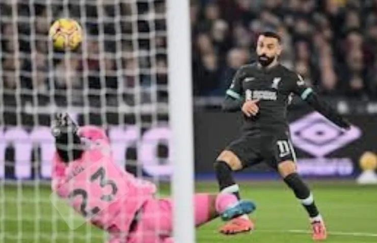 沙拿輕鬆射球入網助利物浦領先3:0