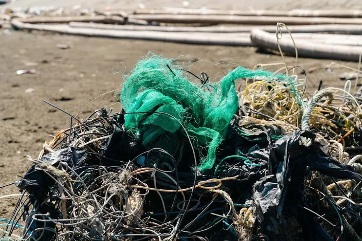 佔據台灣海岸廢棄物高達7成的漁業廢棄物