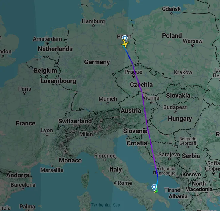 瑞安航空 柏林BER - 巴里BRI FR3309