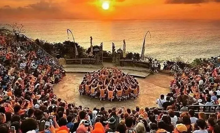 烏魯瓦圖火舞秀示意圖