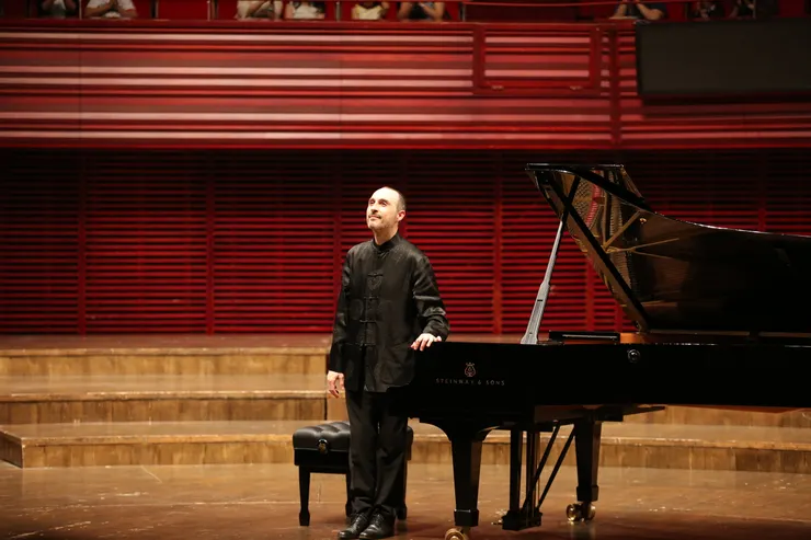 義大利鋼琴家安東尼奧・龐帕巴爾迪首度來台舉辦獨奏會。（2026國際大師鋼琴藝術節提供）