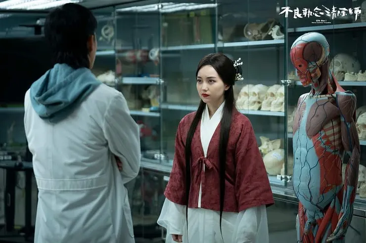 不良執念清除師劇照。愛奇藝國際站。