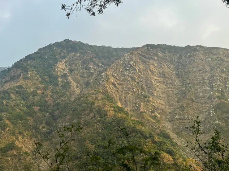 接近下午5點太陽快下山了~