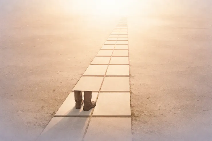 第一步看起來總是安全的，直到回頭才發現距離已經很遠。