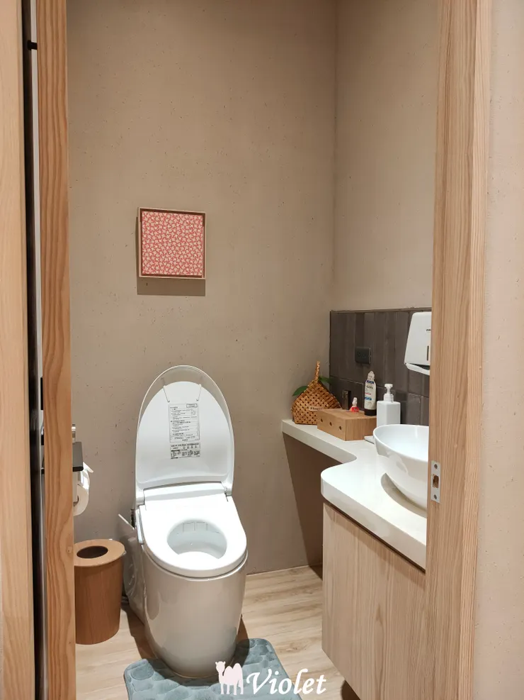 九井自慢料理廁所