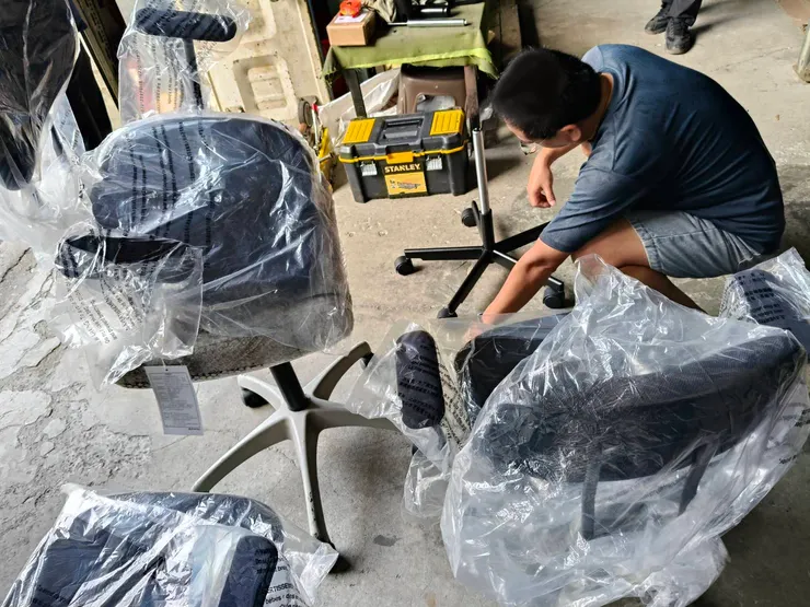 MUJI 工作椅太矮