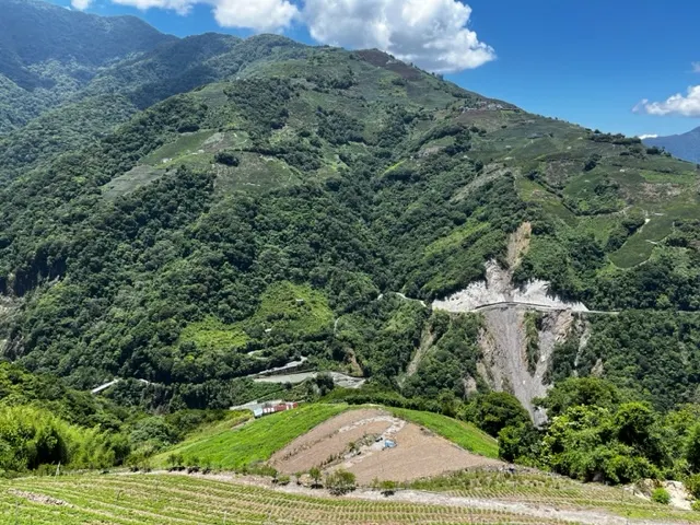 無論經過幾年都不被放棄努力著