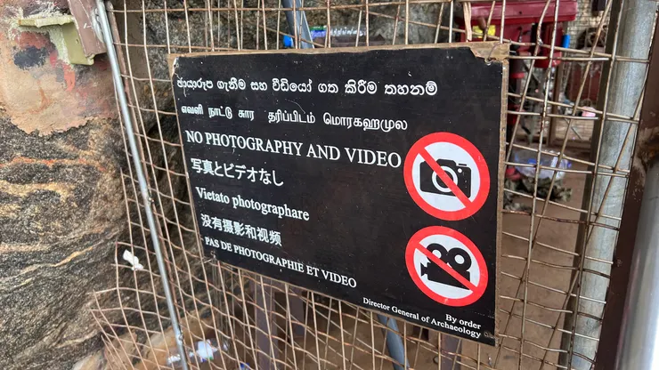 壁畫不能拍照和錄影