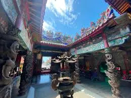 閩南式三川殿建築（圖片來源：國家文化記憶庫）