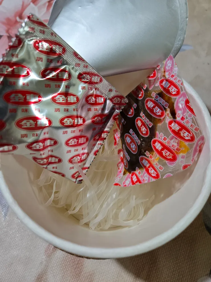 裡面的河粉感覺蠻少的