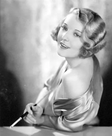 「marcel wave」髮型(一種大波浪捲髮)