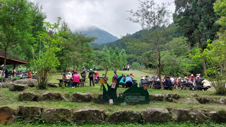 多位長者休息中