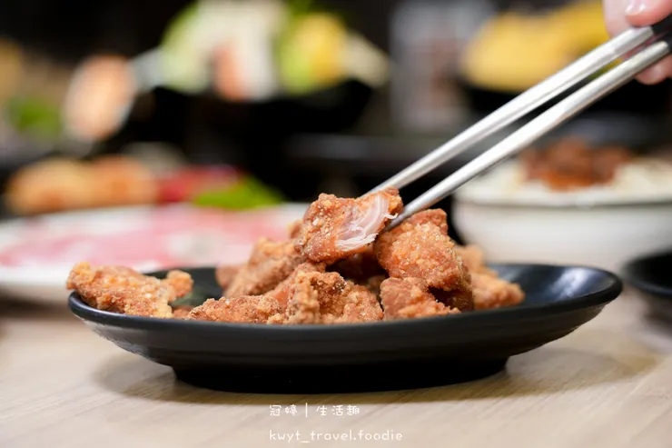 [台南母親節餐廳推薦]敝姓鍋台南海安店，媽媽姓氏幾劃就送幾顆蛤蜊！台南北區聚餐餐廳推薦，附最新菜單