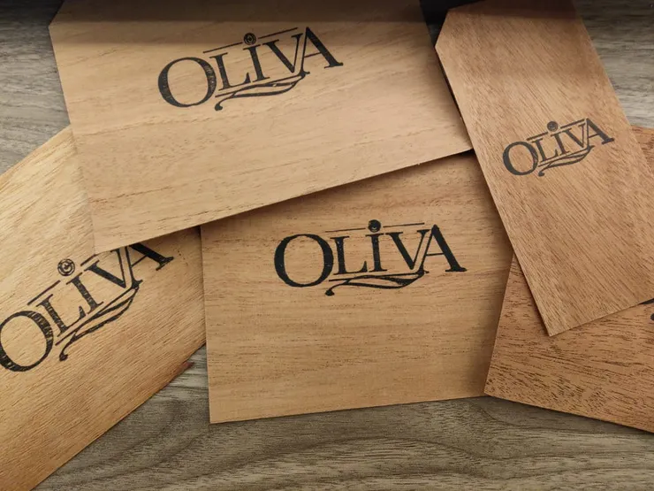 Oliva的松木片