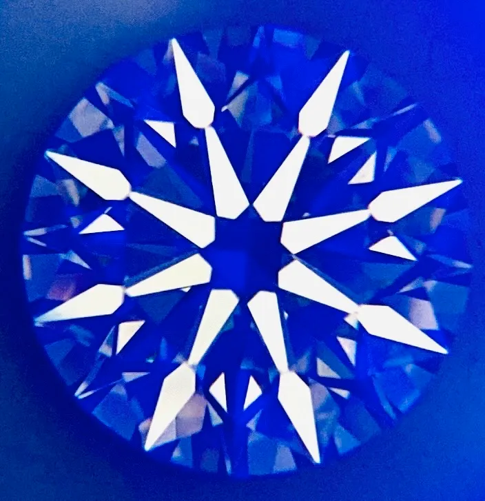 GIA鑽石頂級八劍