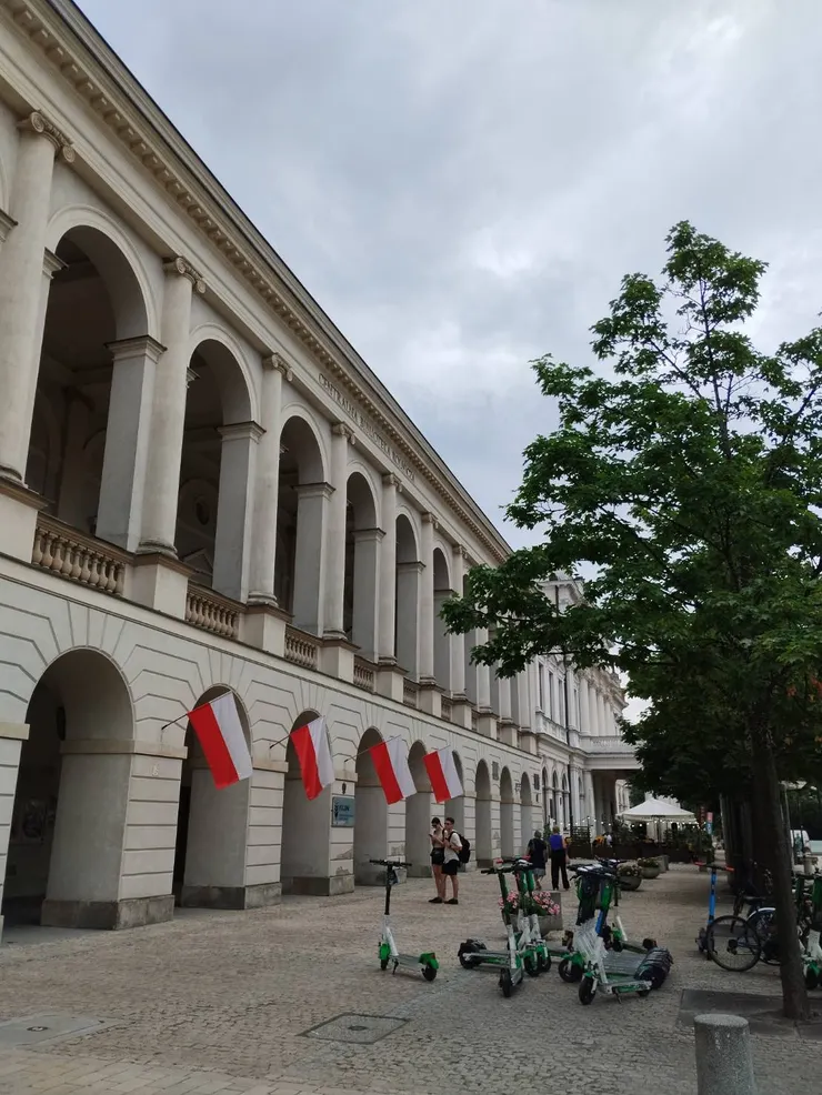 富麗堂皇的新世界街