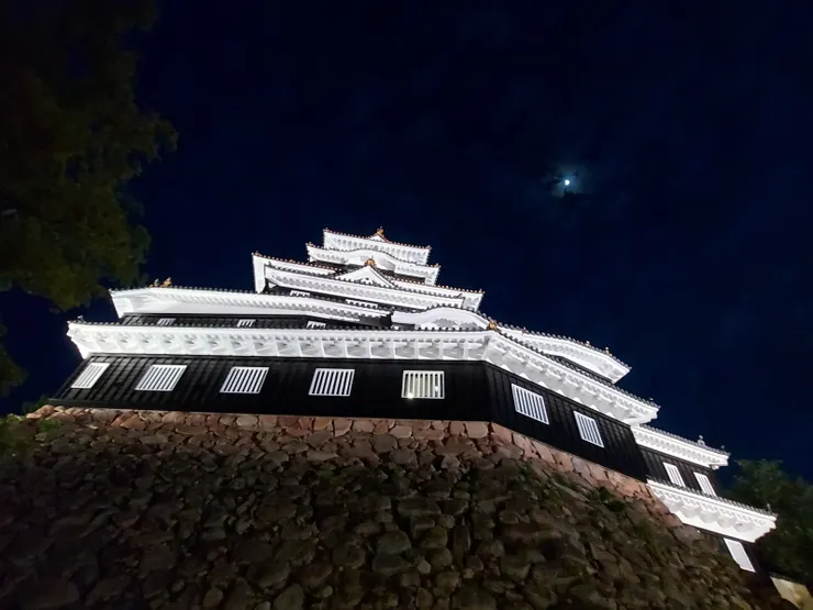 月見櫓又名觀月樓