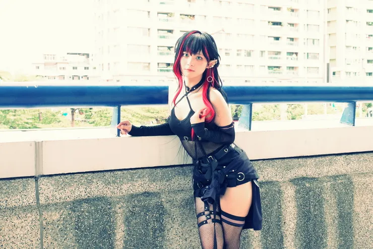 我每天過去就是看看cosplay然後簡單的逛逛展場而已，並沒有特別的目標，能讓我逗留那麼久主要是有許多攤位在抽獎抽一番賞，店家促銷花樣奇多，拿著大聲公像在賣菜一樣，而客人們抽獎後幾家歡樂幾家愁這場面也讓我覺得很有趣。