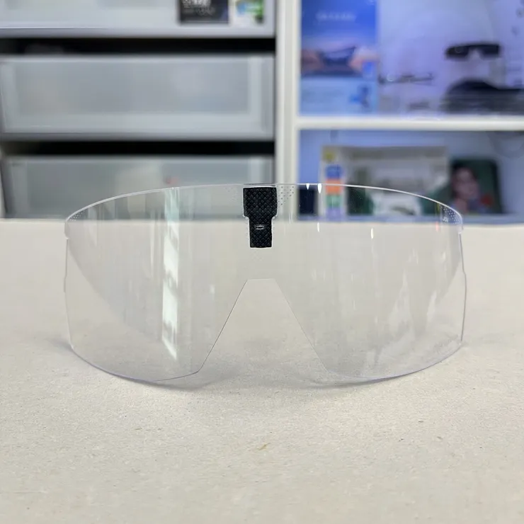 隨貨-附贈一片透明PC備片