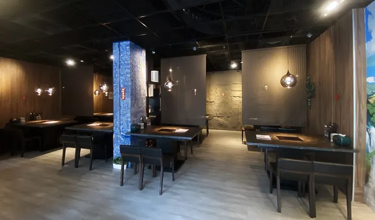 內湖火鍋推薦│柳記螺螄粉火鍋，訂位即送海鮮，當月壽星滿額霸氣贈送海鮮塔