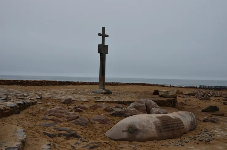 現在的十字架是複製品