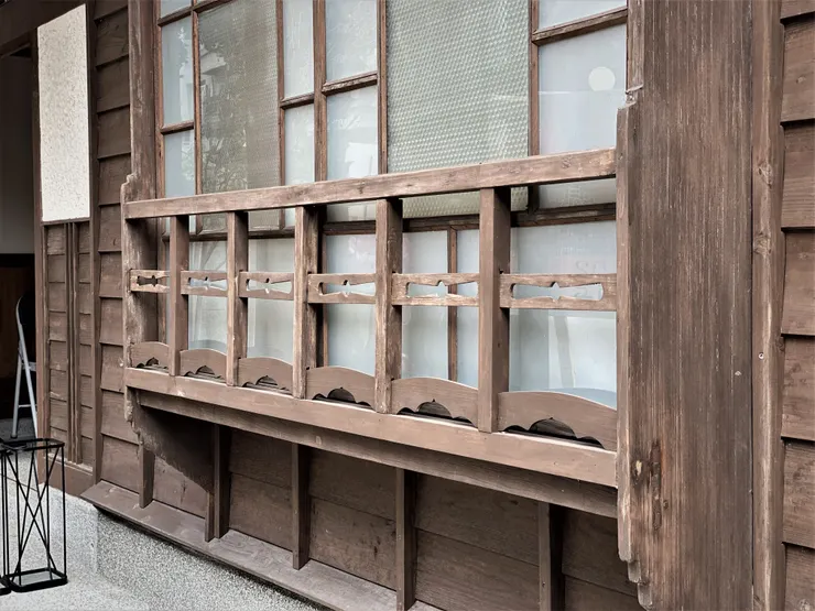 全室以檜木打造，修舊如舊