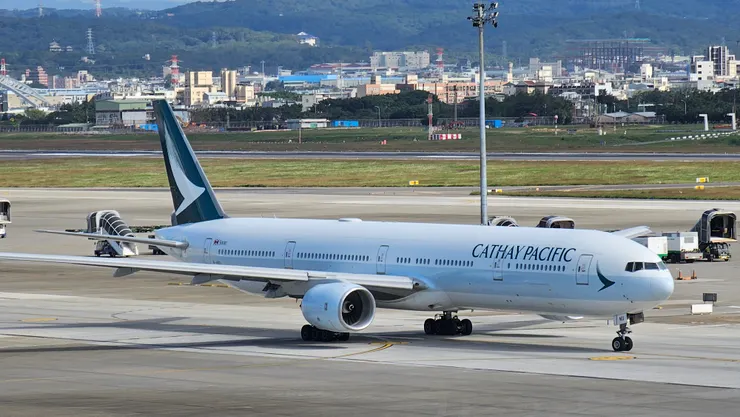 這是老爸去東京成田所搭乘的國泰航空CX450班機!