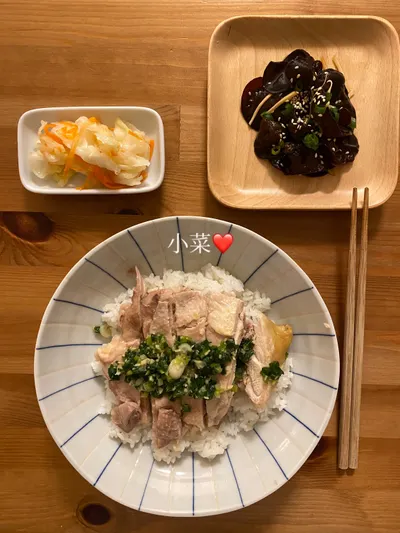 《深夜食堂》涼拌木耳、台式泡菜