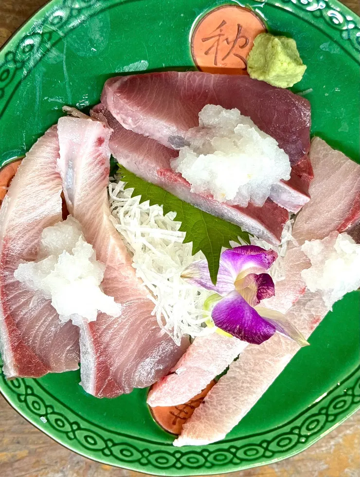 寒鰤刺身 作者拍攝