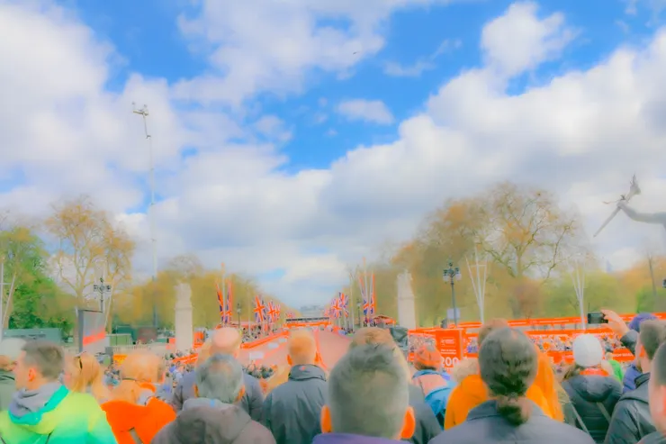 倫敦馬拉松終點前的眾人期盼