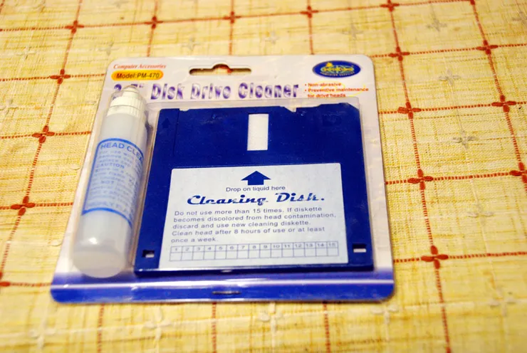 3.5吋清潔磁片(來源網路截圖)