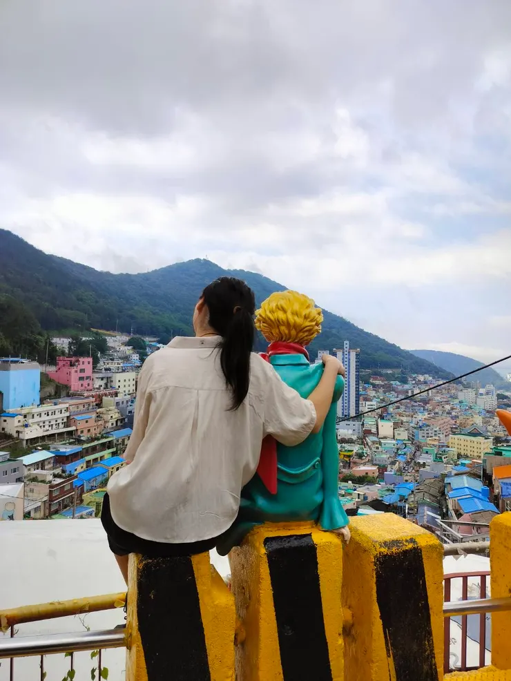 沿途很多小王子的裝置藝術